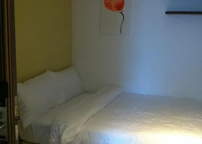 Nantra Ekkamai 호텔 3*