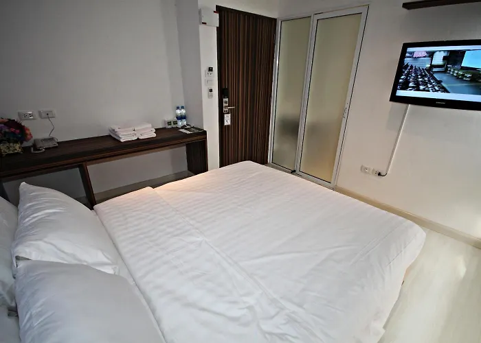 Nantra Ekkamai 호텔 3*
