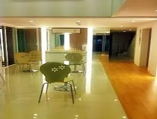 Nantra Ekkamai 방콕
